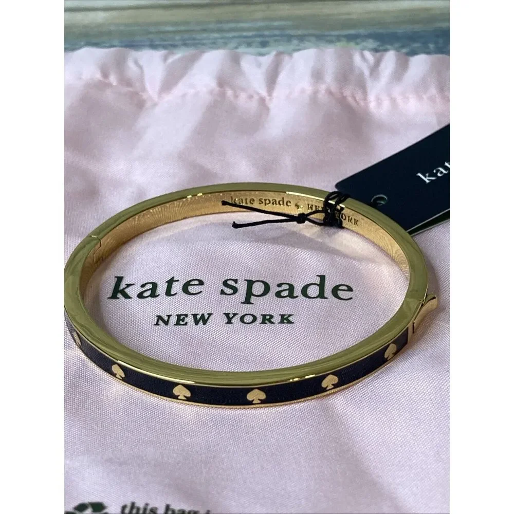 Kate Spade New York Black Enamel Gold Tone Hinge Bracelet Bangle‎ NWT